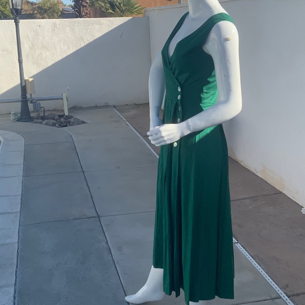 Kenar Emerald Green Midi Dress - Picture 4 of 9